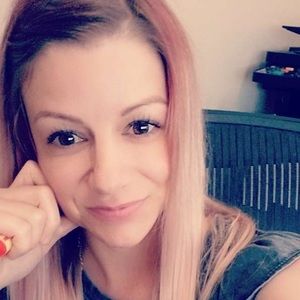 Meet your Posher, Jenae